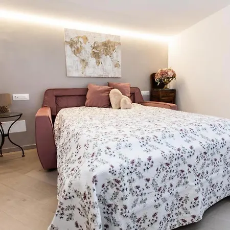 Casa Nonna Lucia Apartment *